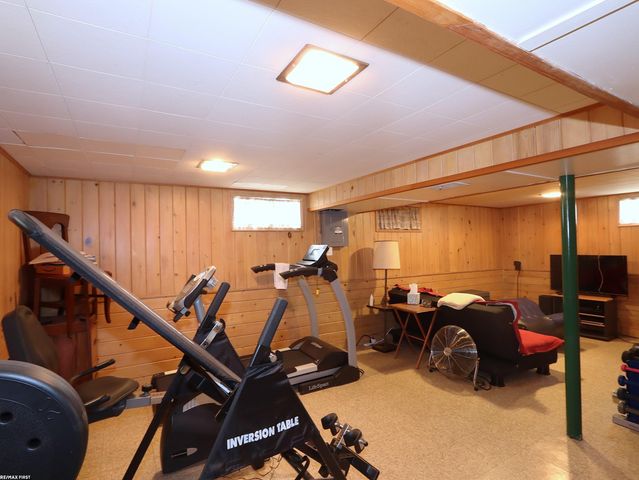 19904 Wakenden Street, Redford Twp, MI 48240