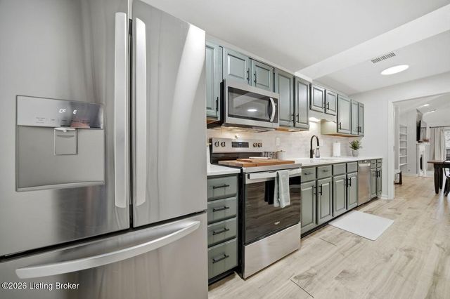 1508 Forest Park Rd, Louisville, KY 40223