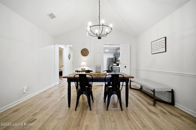 1508 Forest Park Rd, Louisville, KY 40223