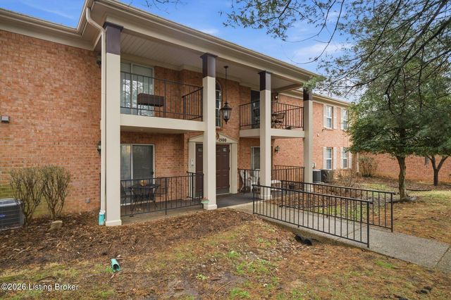 1508 Forest Park Rd, Louisville, KY 40223