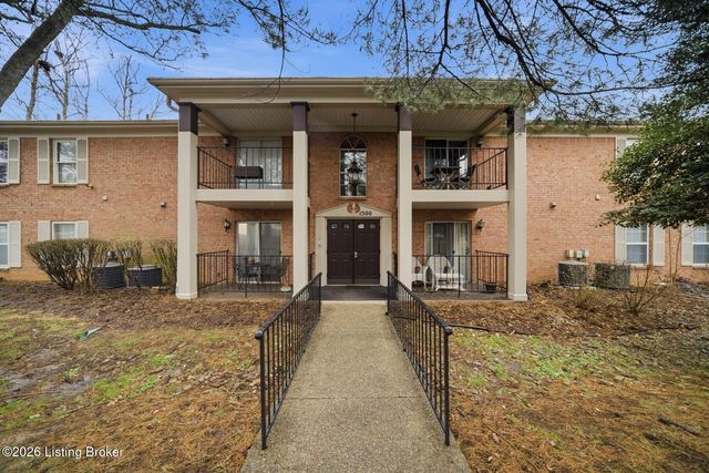 1508 Forest Park Rd, Louisville, KY 40223