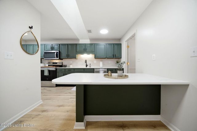 1508 Forest Park Rd, Louisville, KY 40223