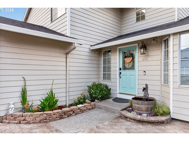 200 SHAW St, Fairview, OR 97024
