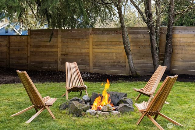 1237 SW 118th Street, Burien, WA 98146