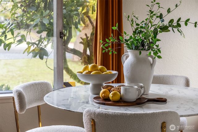 1237 SW 118th Street, Burien, WA 98146