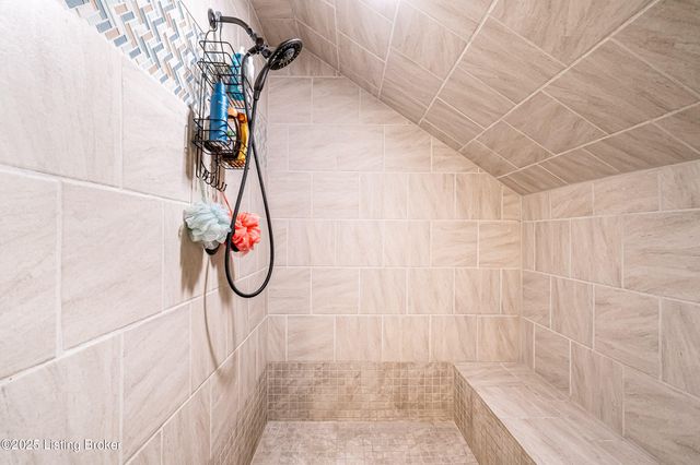 969 John Henry Rd, Taylorsville, KY 40071