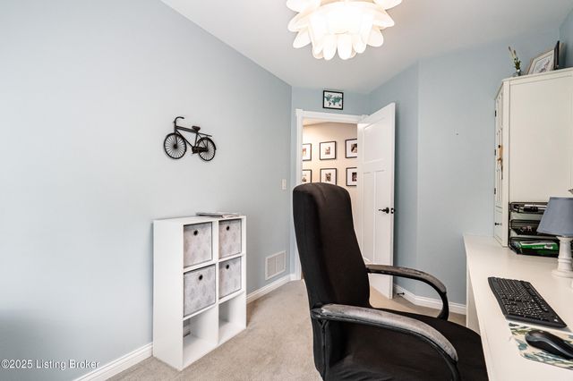 969 John Henry Rd, Taylorsville, KY 40071