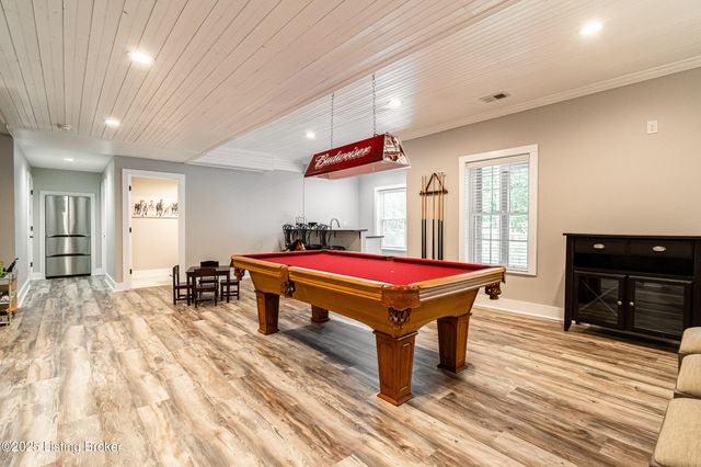 969 John Henry Rd, Taylorsville, KY 40071