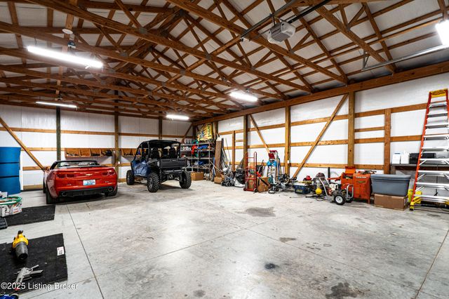 969 John Henry Rd, Taylorsville, KY 40071