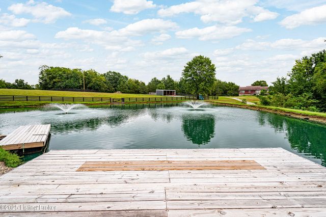 969 John Henry Rd, Taylorsville, KY 40071