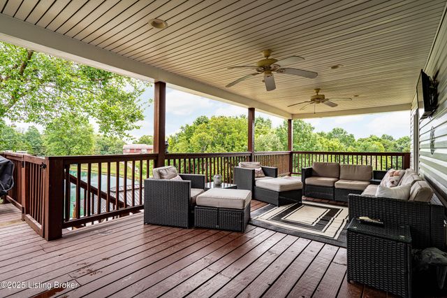 969 John Henry Rd, Taylorsville, KY 40071