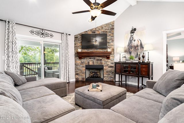 969 John Henry Rd, Taylorsville, KY 40071