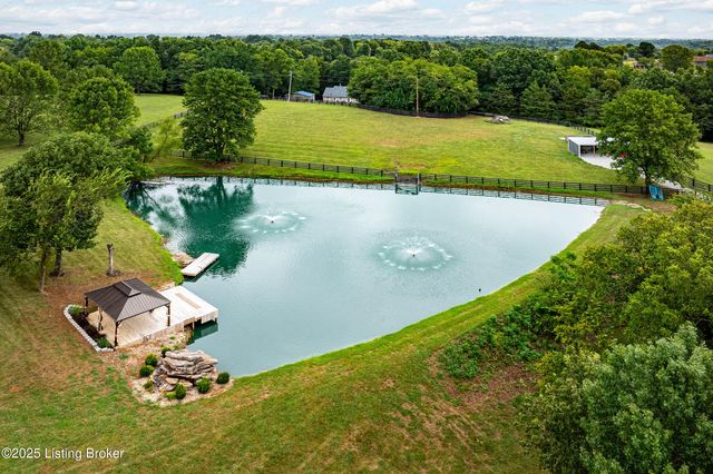 969 John Henry Rd, Taylorsville, KY 40071