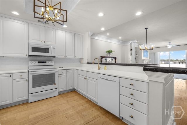 2902 River Drive B-301, Savannah, GA 31404