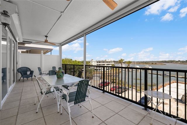 2902 River Drive B-301, Savannah, GA 31404