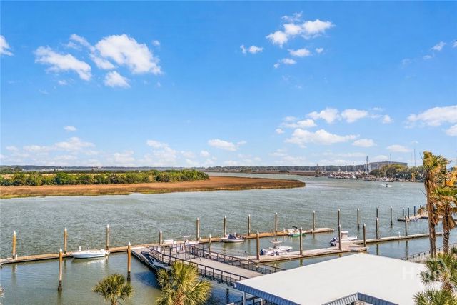 2902 River Drive B-301, Savannah, GA 31404