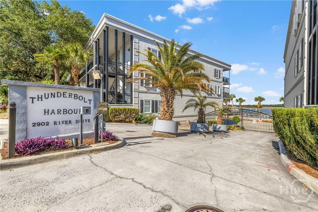 2902 River Drive B-301, Savannah, GA 31404