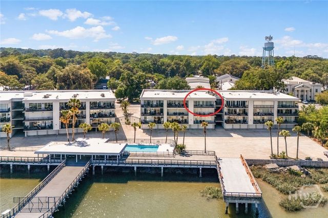 2902 River Drive B-301, Savannah, GA 31404