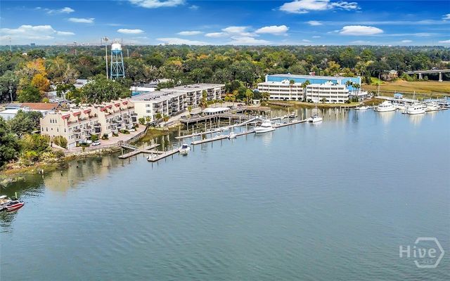 2902 River Drive B-301, Savannah, GA 31404