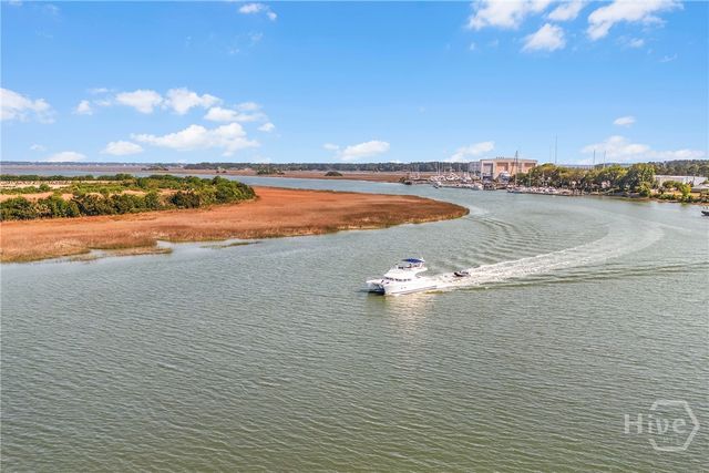 2902 River Drive B-301, Savannah, GA 31404