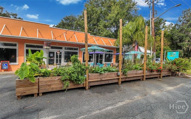 2902 River Drive B-301, Savannah, GA 31404