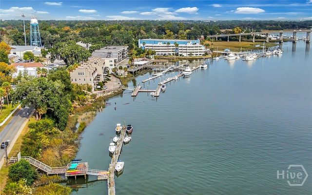 2902 River Drive B-301, Savannah, GA 31404