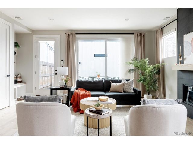 4403 S Acoma St, Englewood, CO 80110