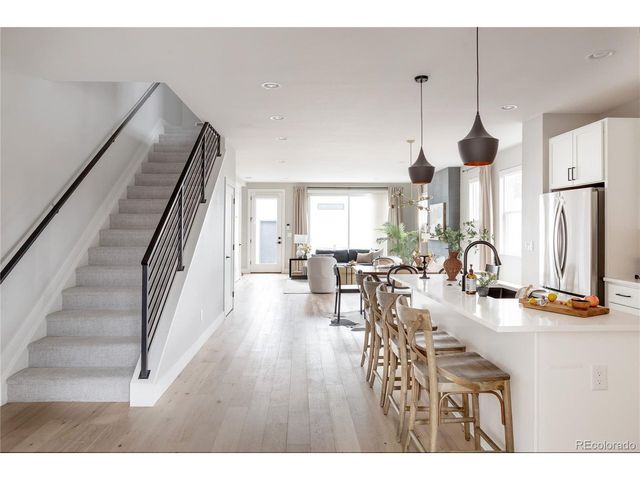 4403 S Acoma St, Englewood, CO 80110