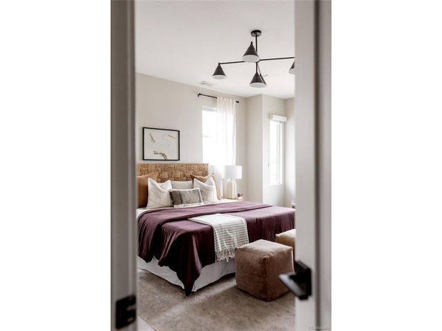 4403 S Acoma St, Englewood, CO 80110