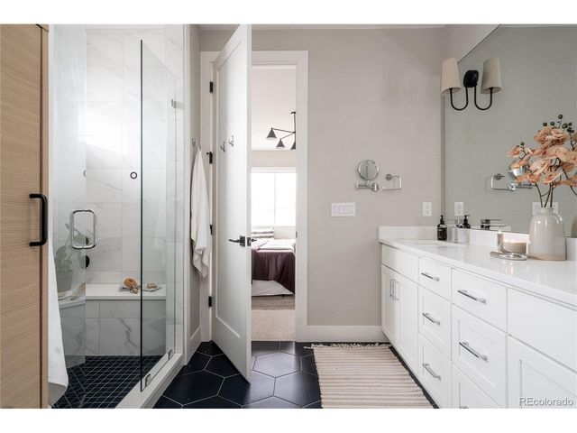 4403 S Acoma St, Englewood, CO 80110