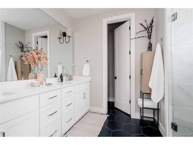 4403 S Acoma St, Englewood, CO 80110