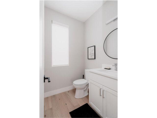 4403 S Acoma St, Englewood, CO 80110