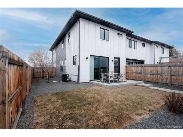 4403 S Acoma St, Englewood, CO 80110