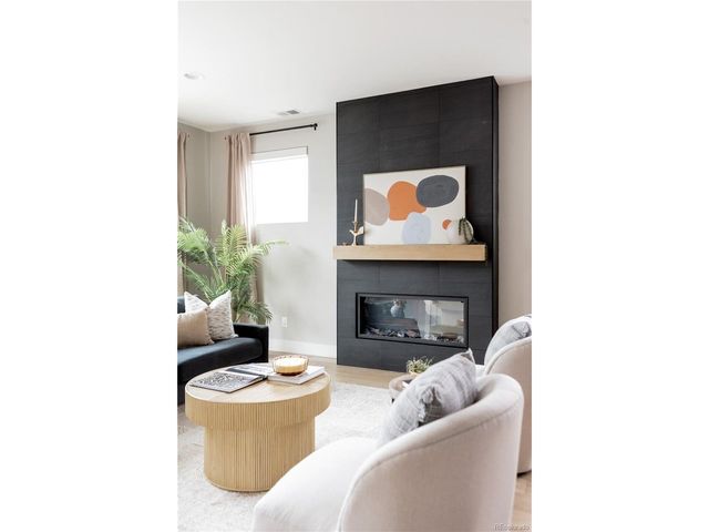 4403 S Acoma St, Englewood, CO 80110