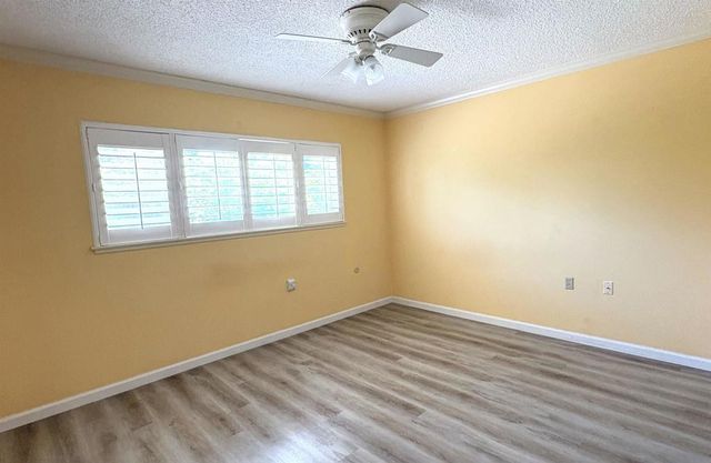 12040 Callado Rd, San Diego, CA 92128