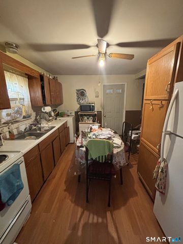 70 East Dover Street, Waterbury, CT 06706