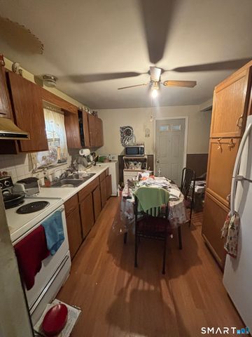 70 East Dover Street, Waterbury, CT 06706