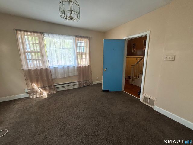 70 East Dover Street, Waterbury, CT 06706