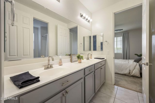 12515 W TUCKEY Lane, Glendale, AZ 85307