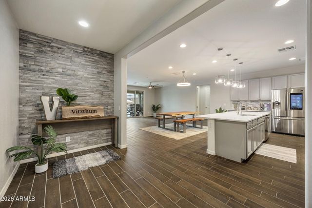 12515 W TUCKEY Lane, Glendale, AZ 85307