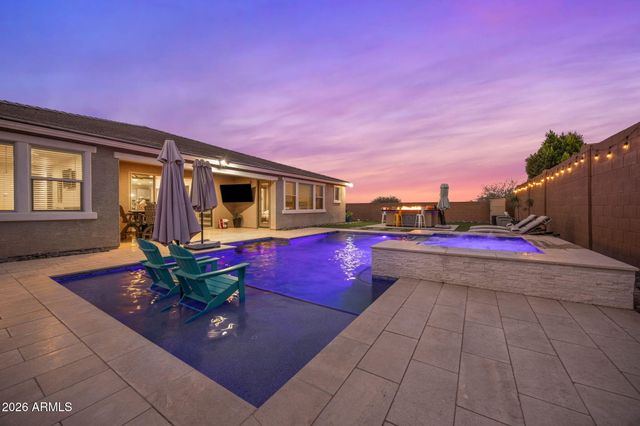 12515 W TUCKEY Lane, Glendale, AZ 85307