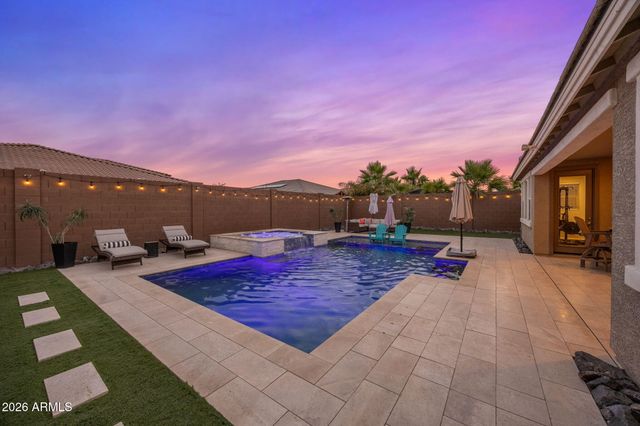 12515 W TUCKEY Lane, Glendale, AZ 85307