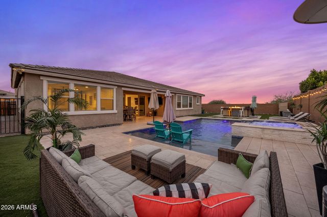 12515 W TUCKEY Lane, Glendale, AZ 85307