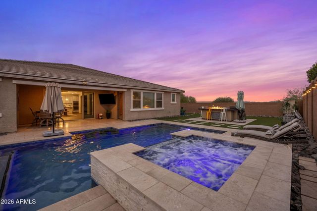 12515 W TUCKEY Lane, Glendale, AZ 85307