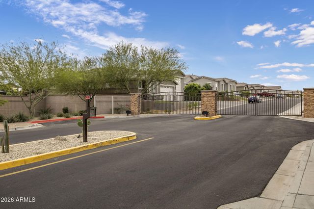 12515 W TUCKEY Lane, Glendale, AZ 85307