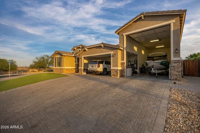 12515 W TUCKEY Lane, Glendale, AZ 85307