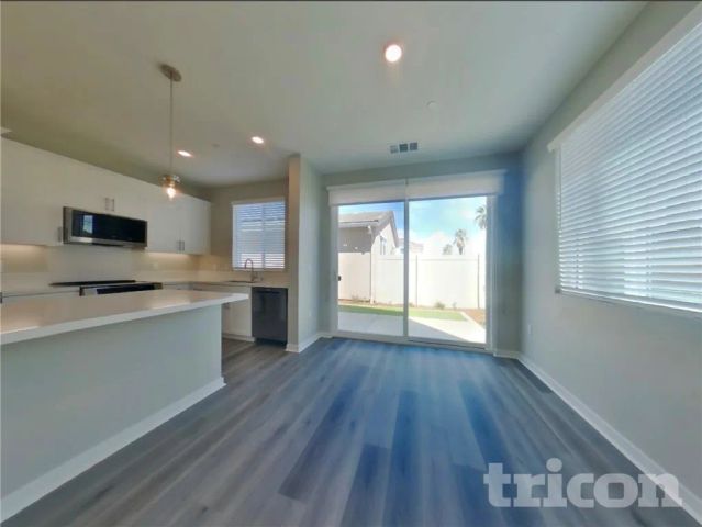 605 Citron Street 1, Corona, CA 92882