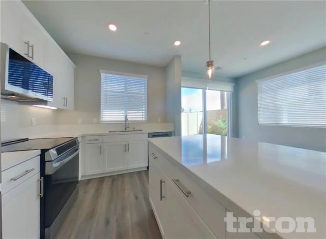 605 Citron Street 1, Corona, CA 92882