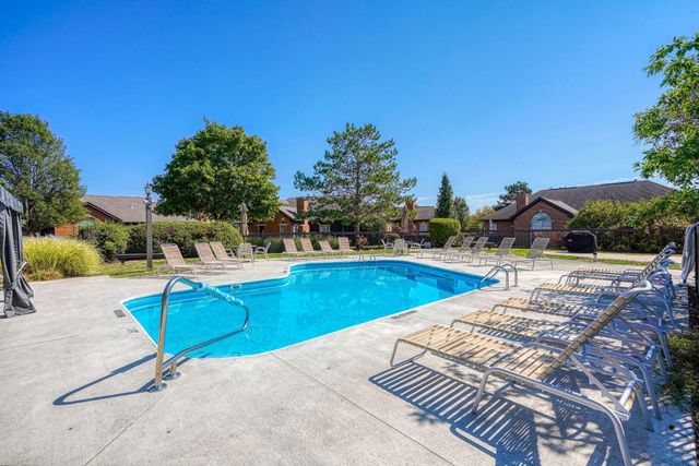 2536 Trotterslane Drive, Columbus, OH 43235