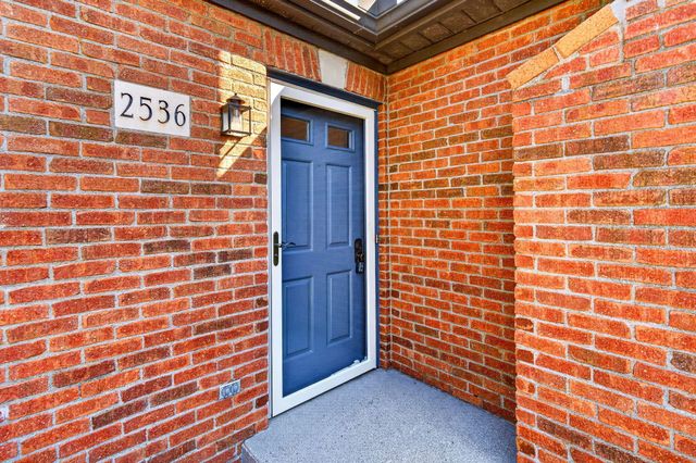 2536 Trotterslane Drive, Columbus, OH 43235